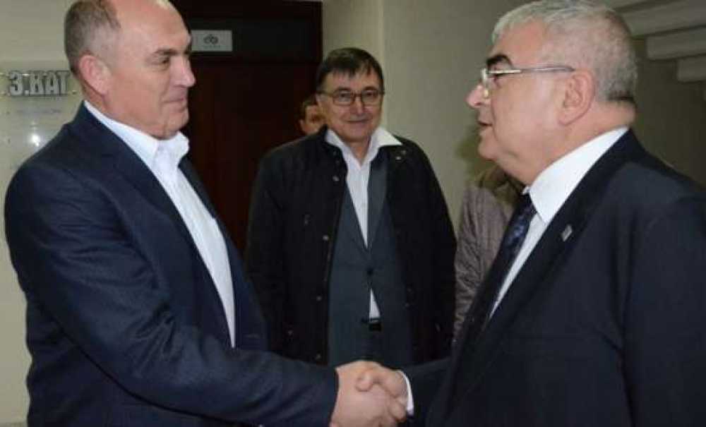 Svilengradlı Konuklardan Başkan Baysan`a Ziyaret