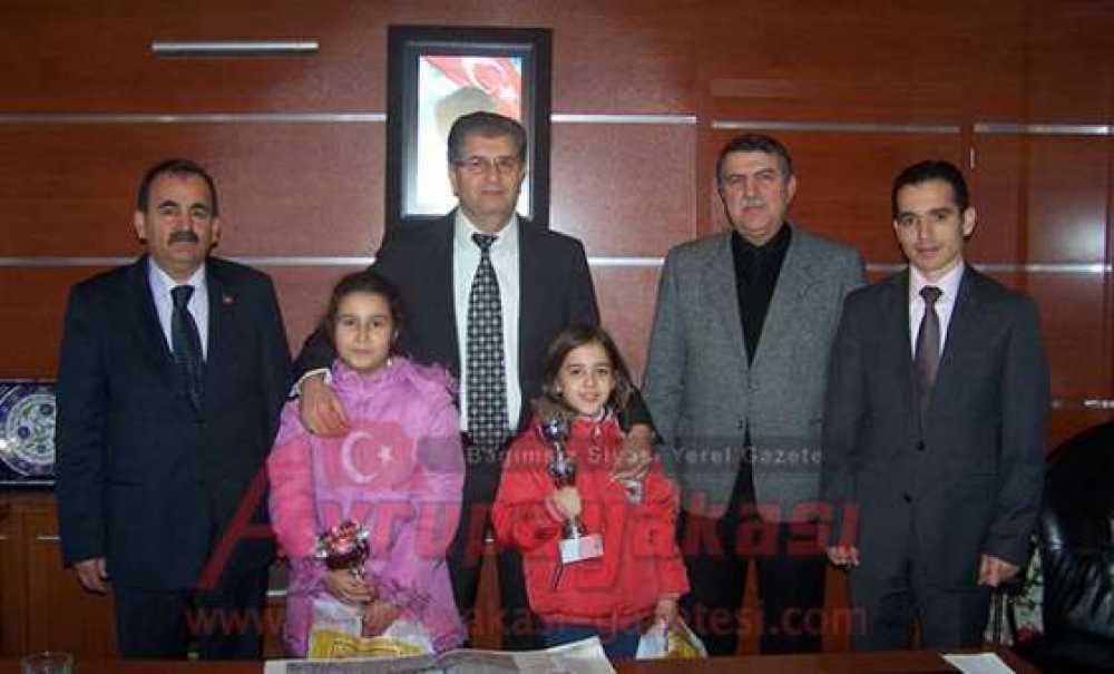 Çorlu Ortaokulu Öğrencilerinden Büyük Başarı