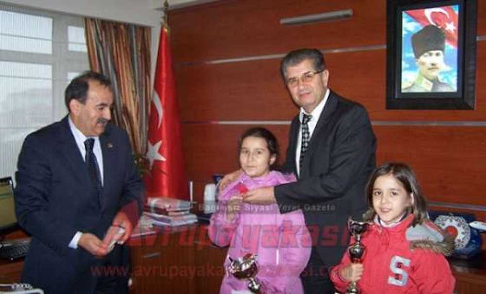 Çorlu Ortaokulu Öğrencilerinden Büyük Başarı