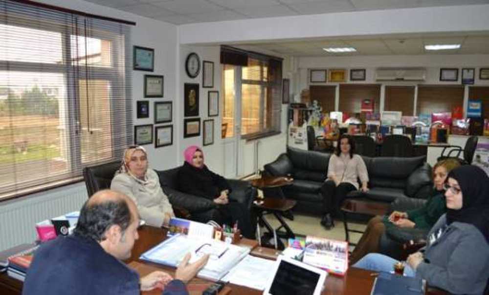 İlim Yayma Cemiyeti Kadın Kolları'ndan Gazetemize Ziyaret