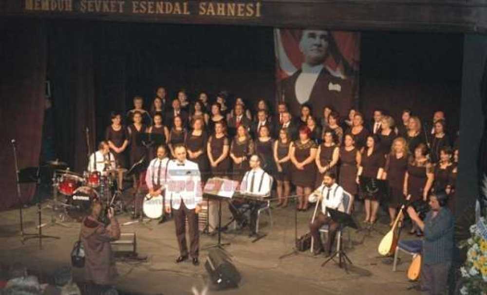 Türküleri Öğretmenler İçin Seslendirdiler