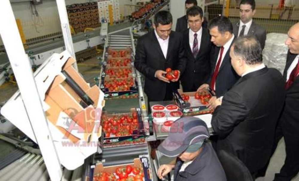 Tekirdağ Valisi Yerlikaya`dan Can Tekstil`e Ziyaret