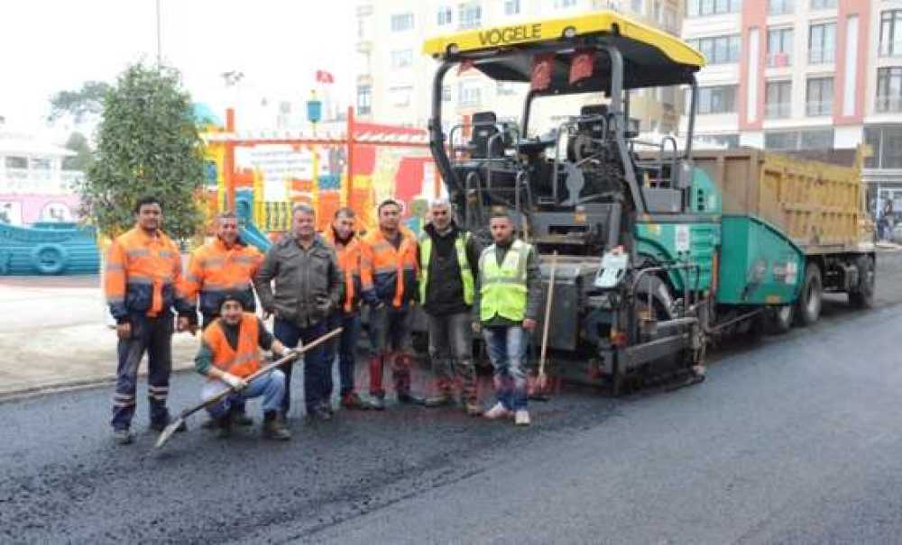 Çorlu Belediyesi Asfaltlama Çalışmalarını Sürdürüyor