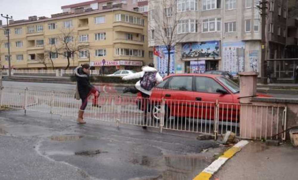 Vatandaşa Yeni Engeller