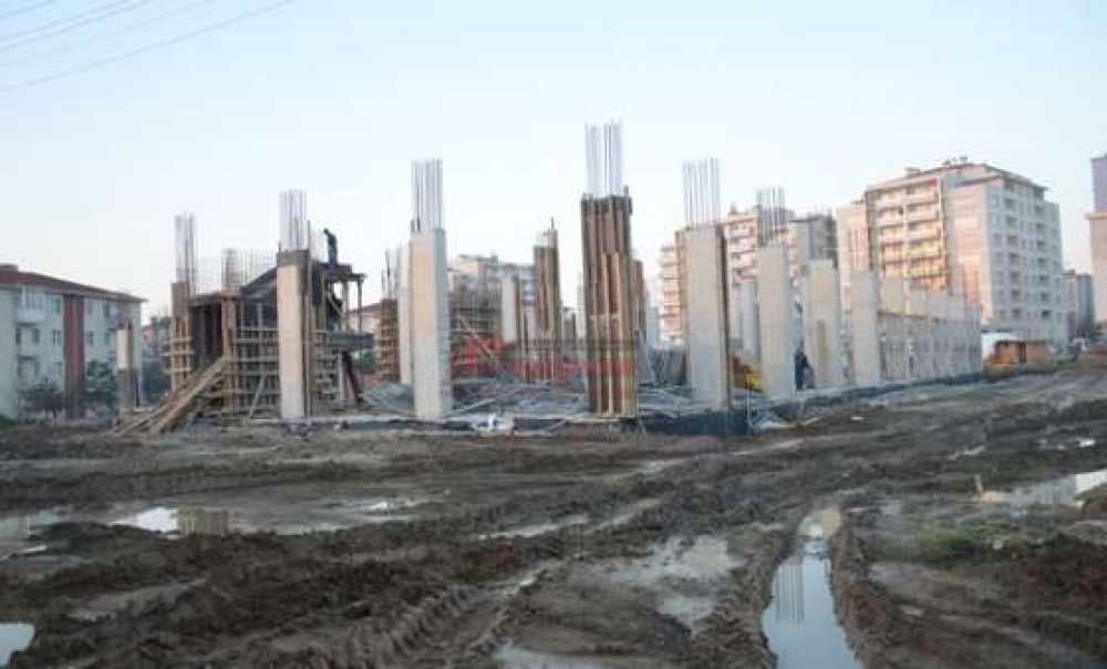 Çorlu Gençlik Merkezi İnşaatı Hızla Yükseliyor