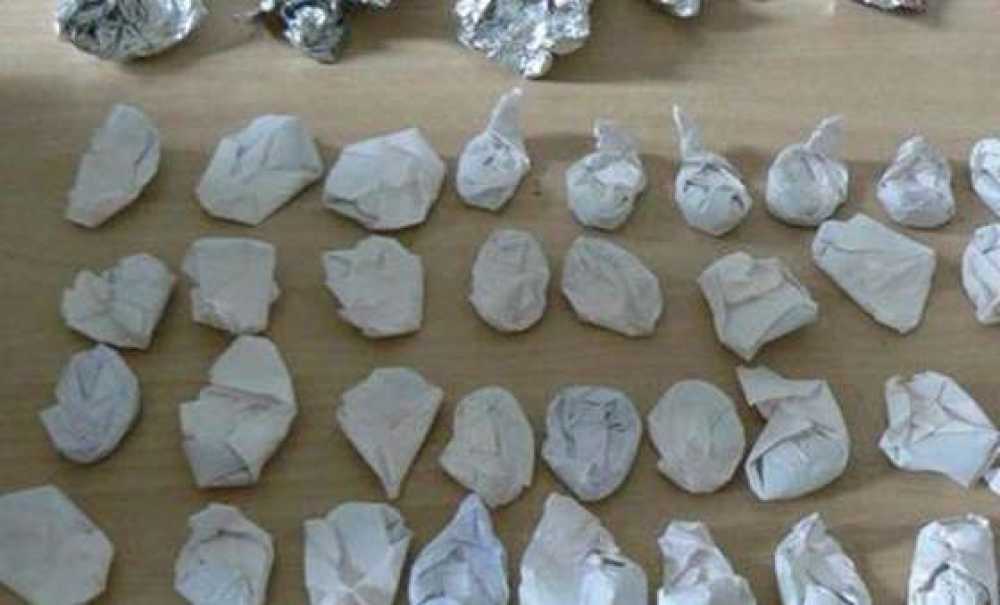 Çorlu Polisi 50 Gram Esrar Ele Geçirdi