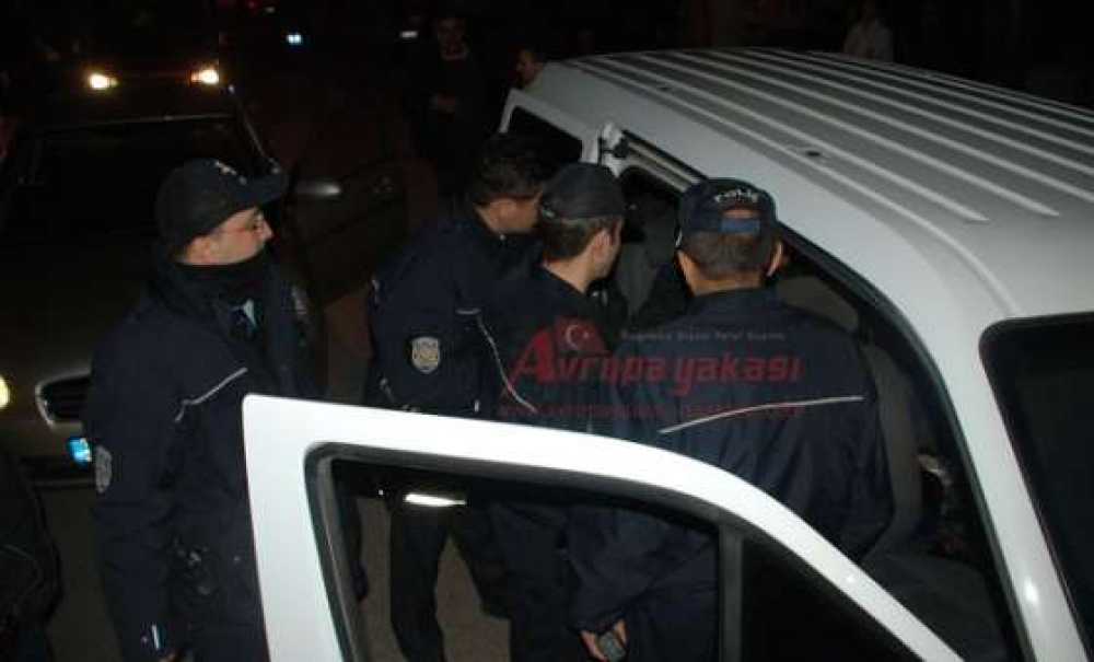 Araçtan Hırsızlık Yapan Şüpheliler Kovalamaca Sonucu Yakalandı