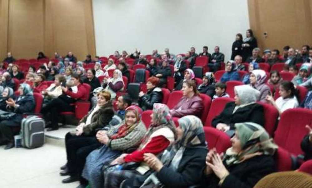 Can Dostu Gönüllülerinden Hastalar İçin Konser