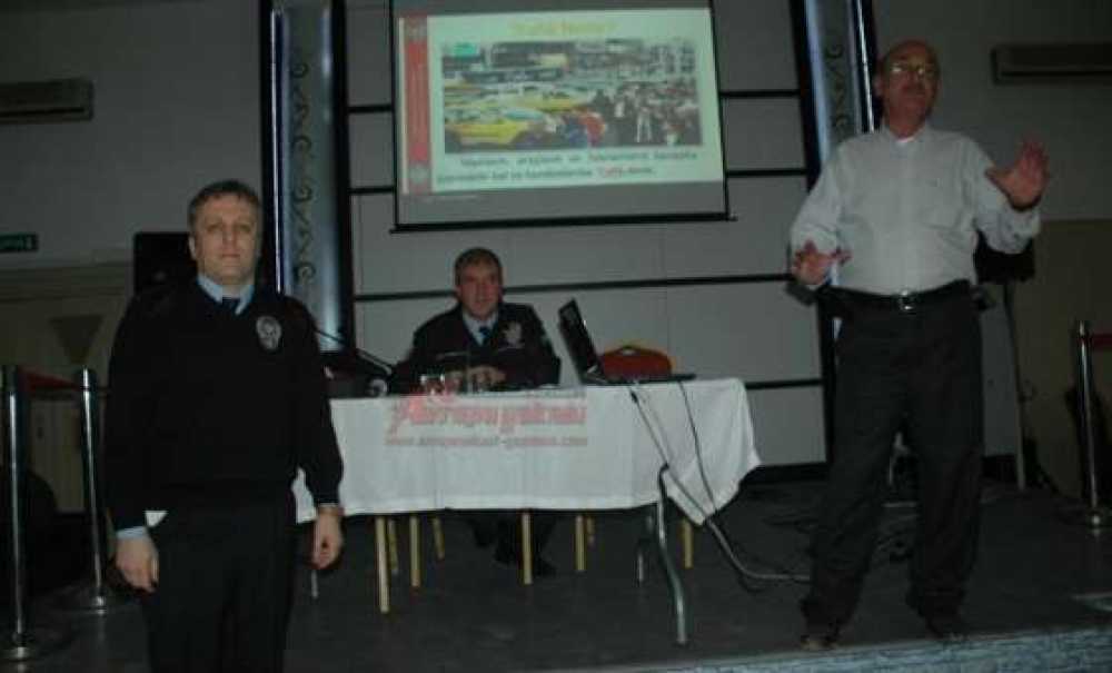 Trafik Ekiplerinden Eğitim Semineri
