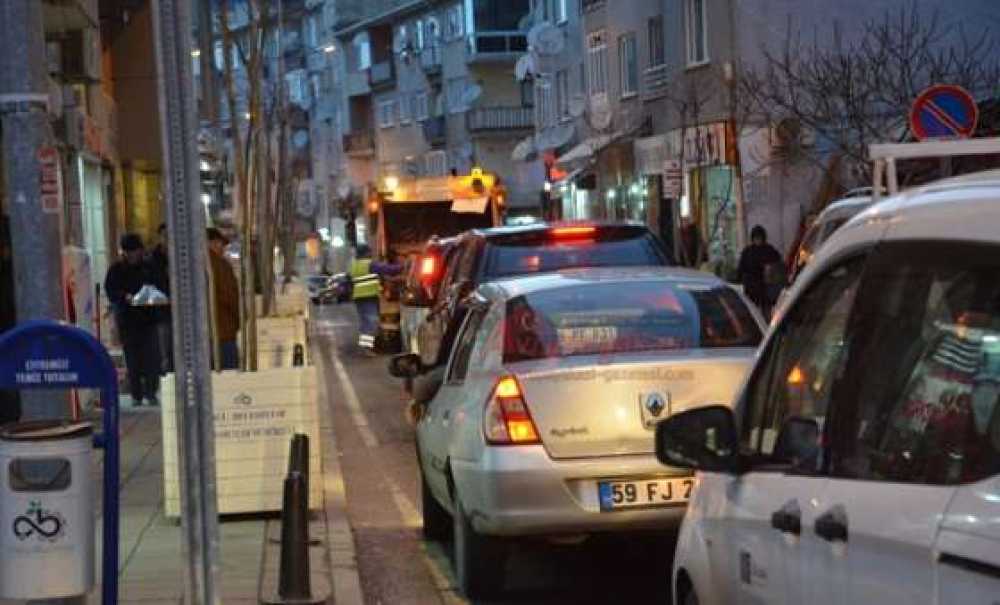 Çöp Toplama Rezaleti