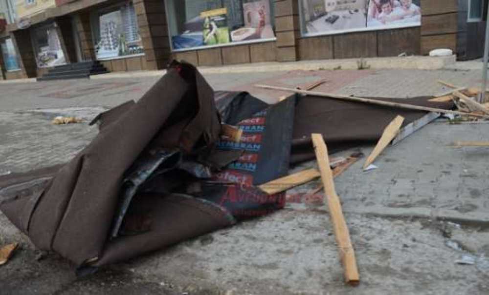 Çorlu Fırtınaya Teslim Oldu