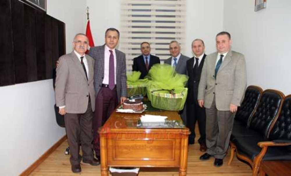 Vali Yerlikaya 2014`ün Son Toplantısını Yaptı