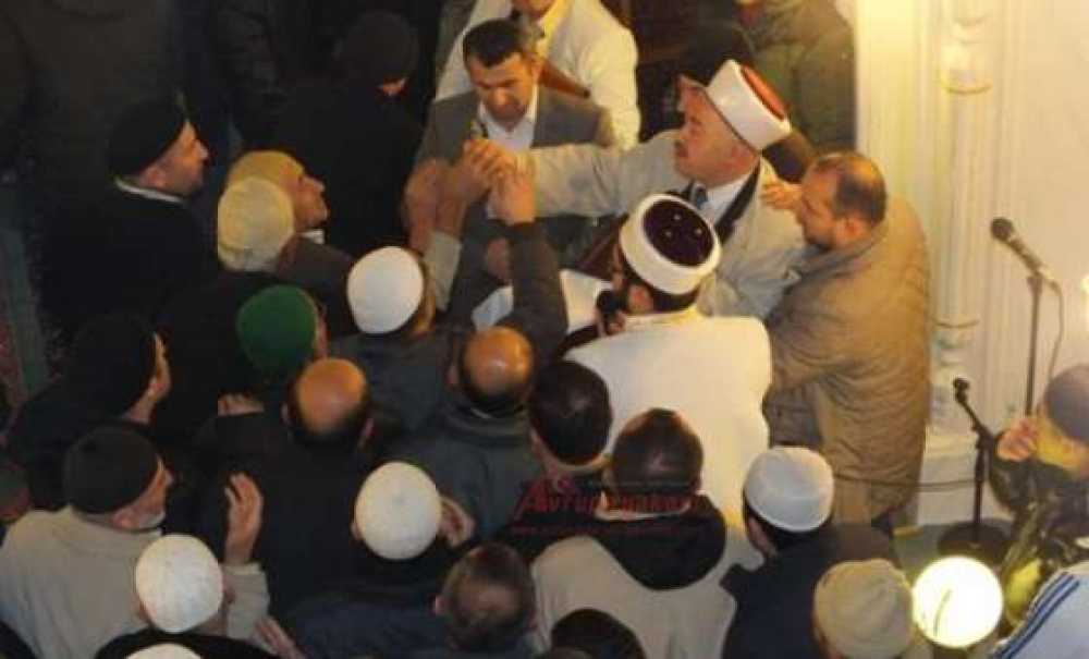 Çorlu`da Kandili Coşku Ile Kutlandı