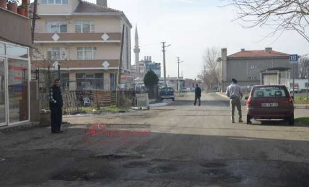 Ergene'nin Yolları İçler Acısı