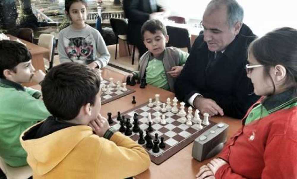 Bu Da Satranççı Arda Turan