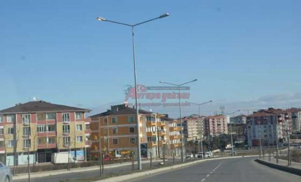 Sokak Aydınlatmaları Hala Yanıyor