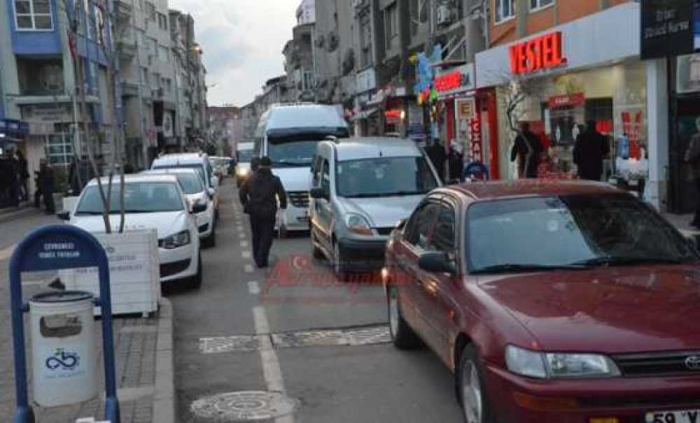 Yollar Otopark Oluyor