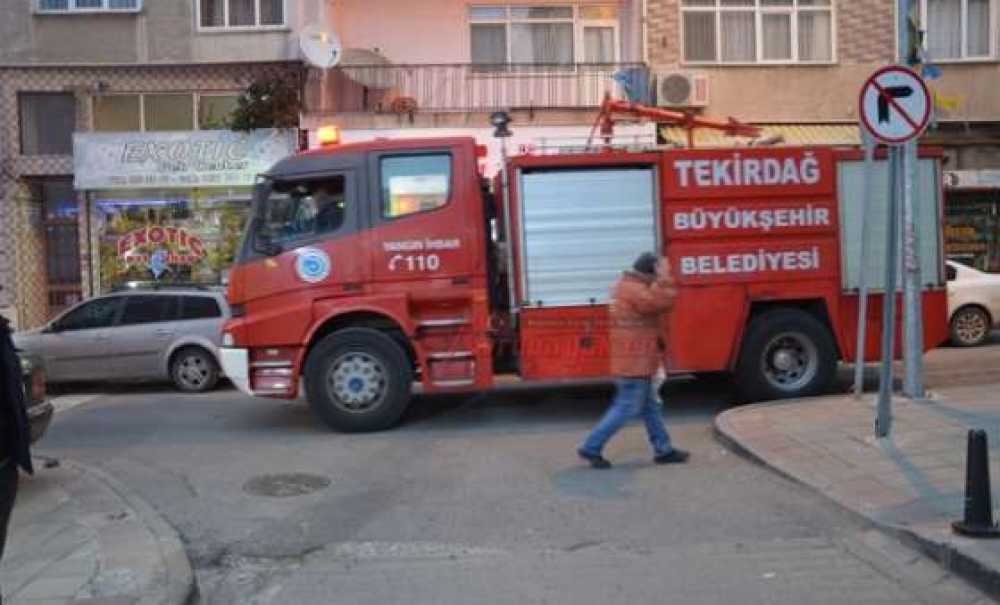 Mandıracı Caddesi'e İtfaiye Giremedi