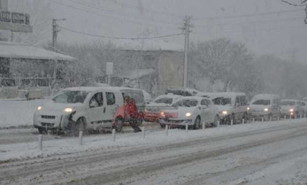 Kar Çorlu'yu Esir Aldı