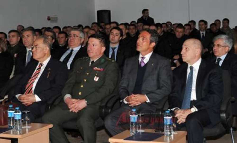 Çorlulu Sanatçı Bayraktar`dan En Özel Gösteri