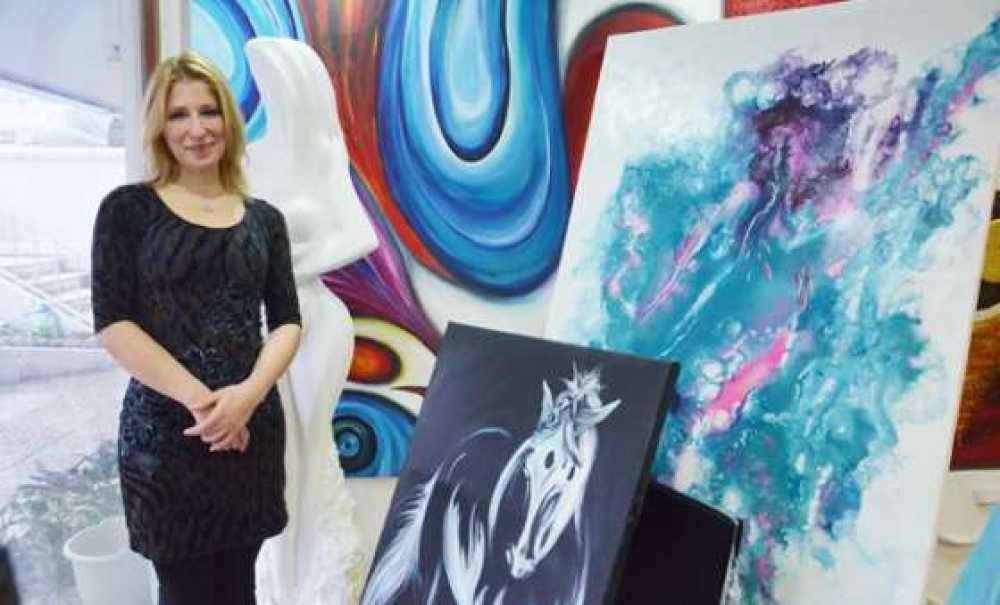 Ressam Esra Coşkun Gazetecilerle Bir Araya Geldi