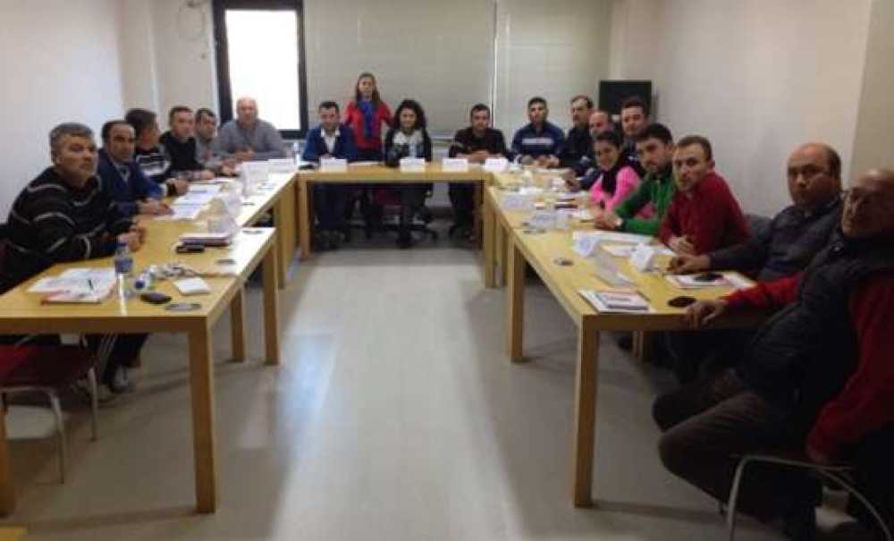 Kızılay`dan Belediye Personeline İlk Yardım Eğitimi