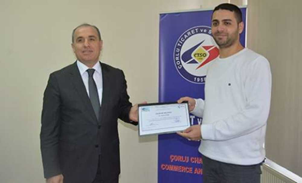 Çorlu Tso`dan Girişimci Adaylarına Sertifika