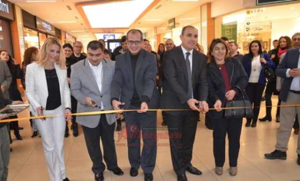 Ressam Esra Coşkun'un Sergisi Açıldı