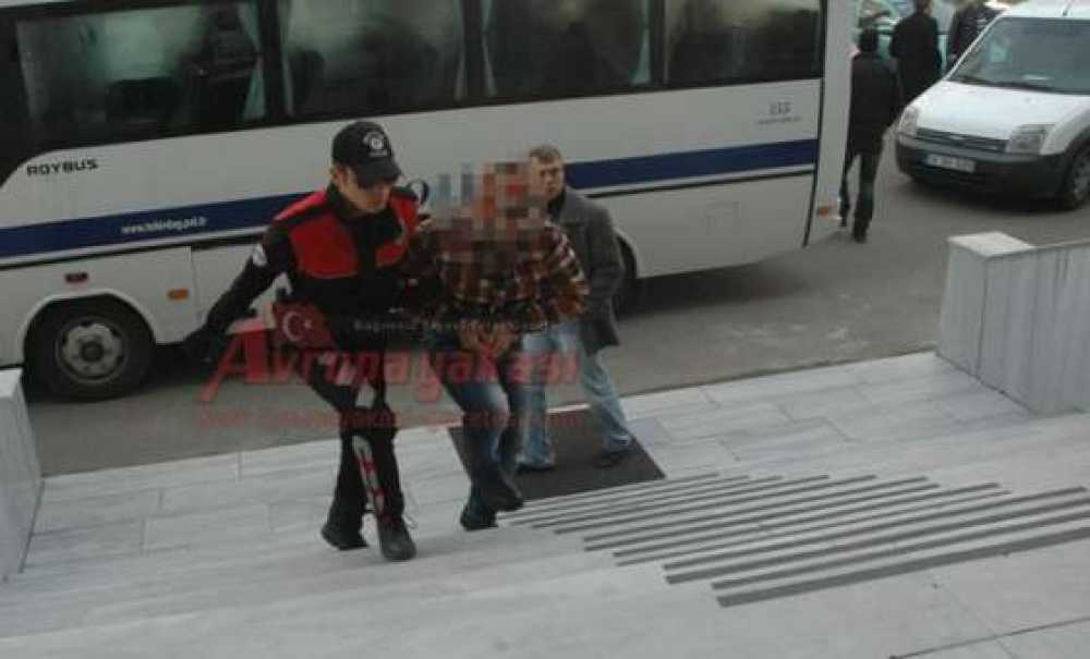 Fuhuş Operasyonunda Gözaltına Alınan 21 Kişi Çorlu Adliyesine Sevk Edildi