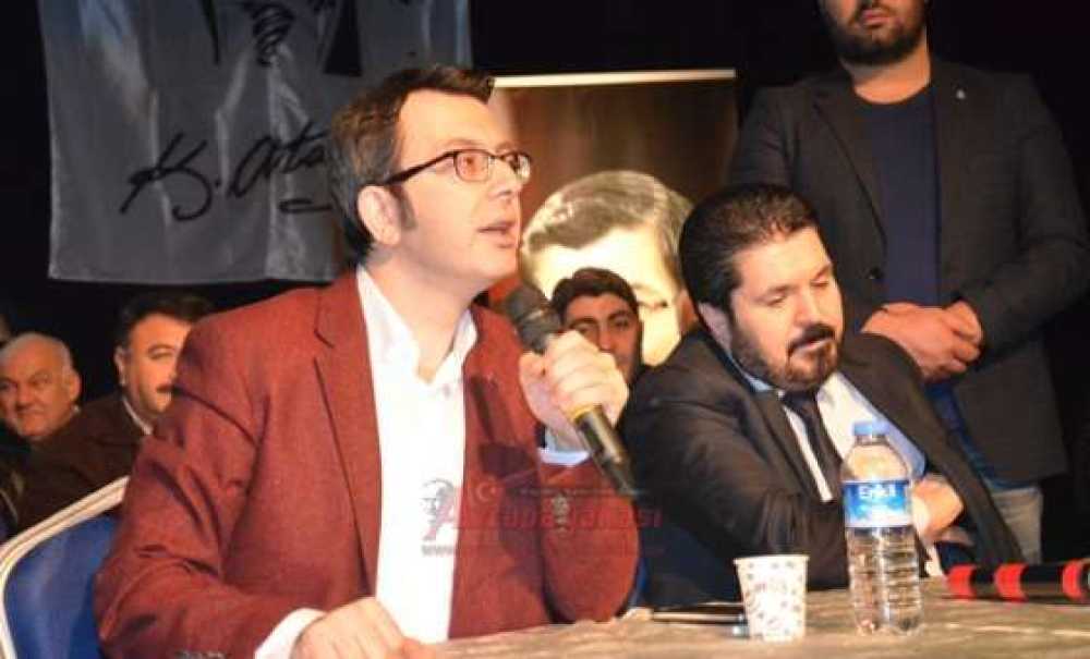 Ak Parti Gençlik Kollarından Küresel Vizyon Ve Yeni Türkiye Konferansı