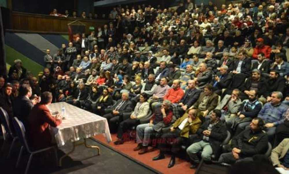 Ak Parti Gençlik Kollarından Küresel Vizyon Ve Yeni Türkiye Konferansı