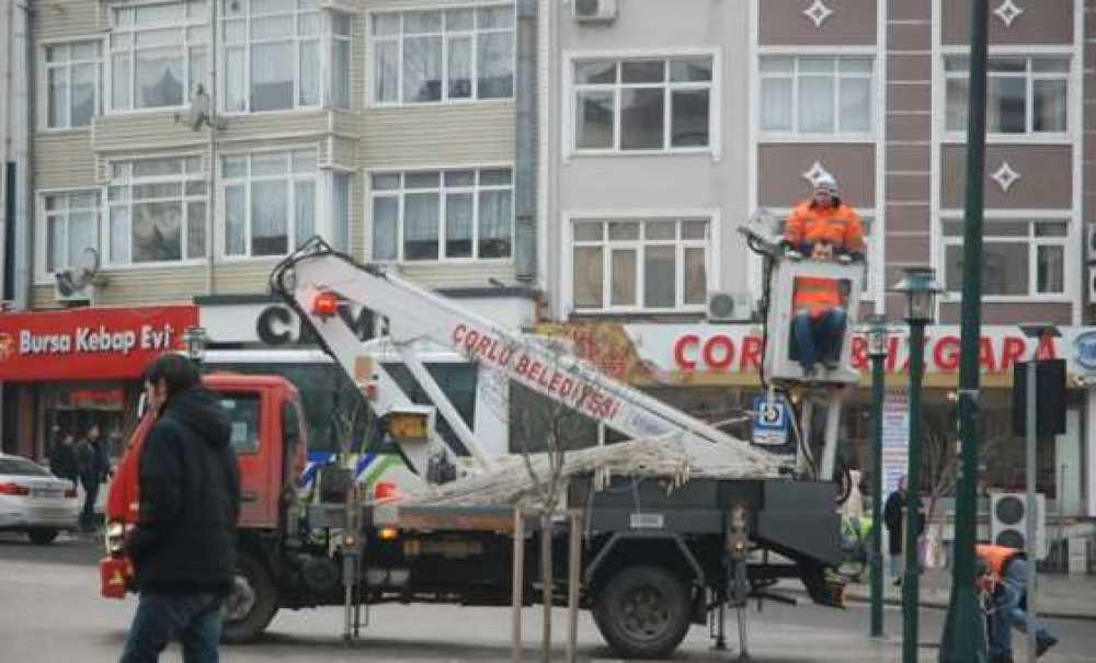 Yeni Yıl Süsleri Söküldü