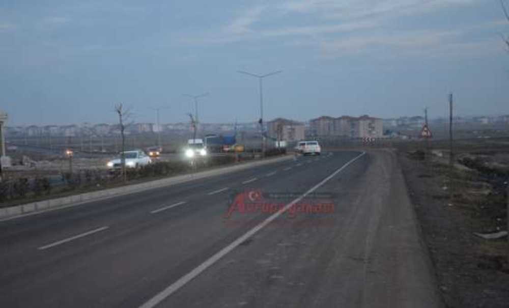 Kaza Virajı Tehlike Saçıyor