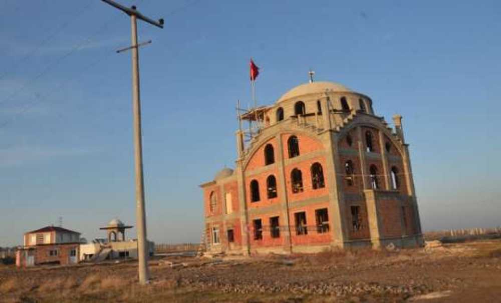 Hacı İsmet Baştak Cami Hızla Yükseliyor