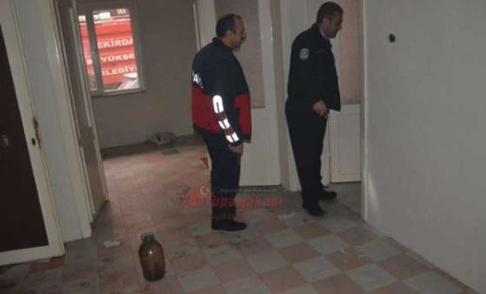 Metruk Evler Tehlike Saçıyor