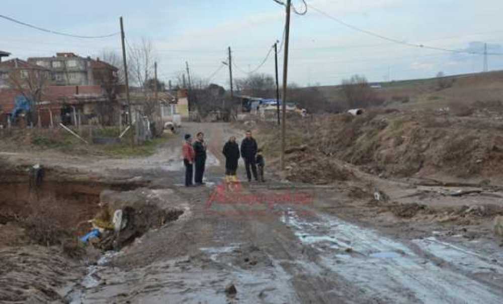 Kumluca Deresi Sakinleri Hizmet İstiyor