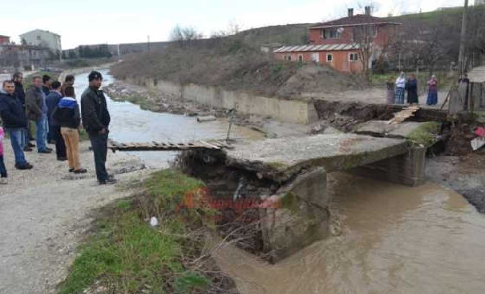 Kumluca Deresi Sakinleri Hizmet İstiyor