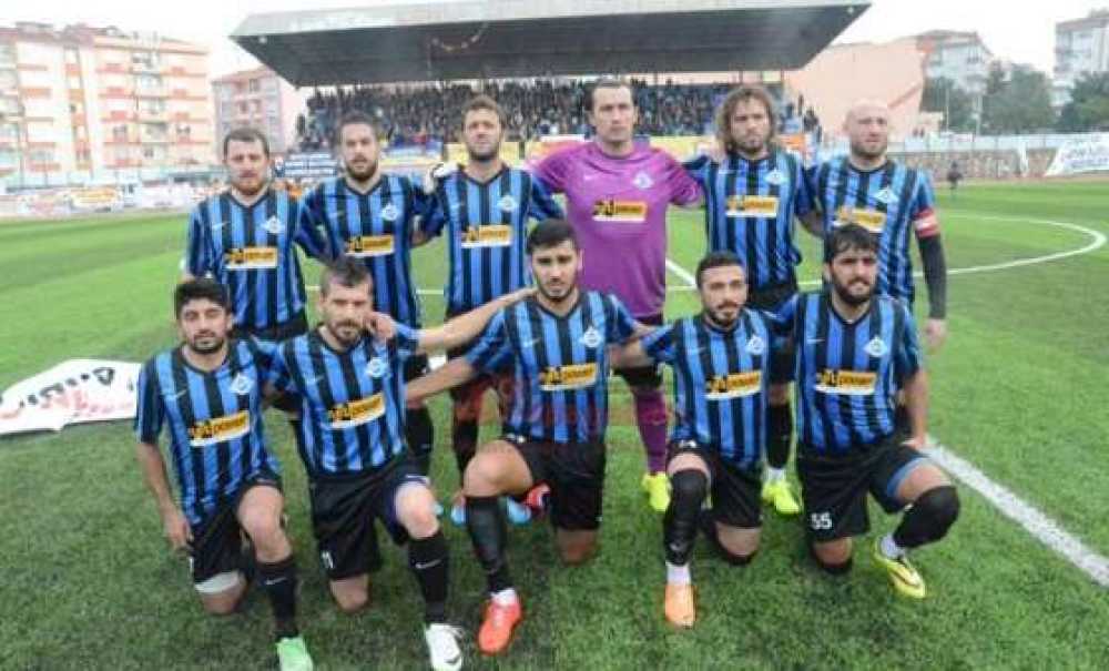 Çorluspor 1947 Ve Çorlu Gençlerbirliğispor Kozlarını Namık Kemal`de Paylaşacak