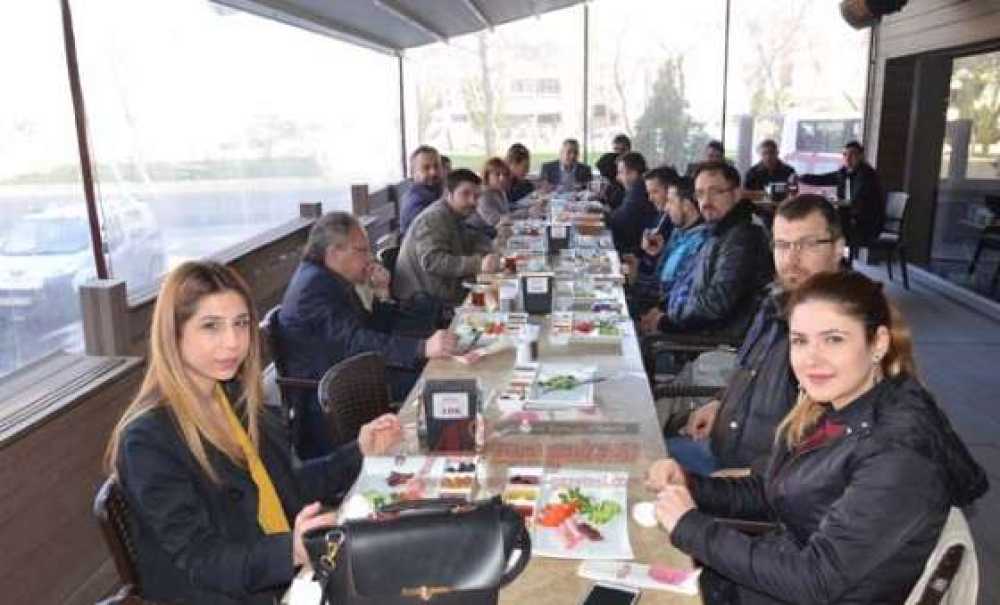 Ak Parti Ergene İlçe Teşkilatı Basın Mensupları Ile Buluştu