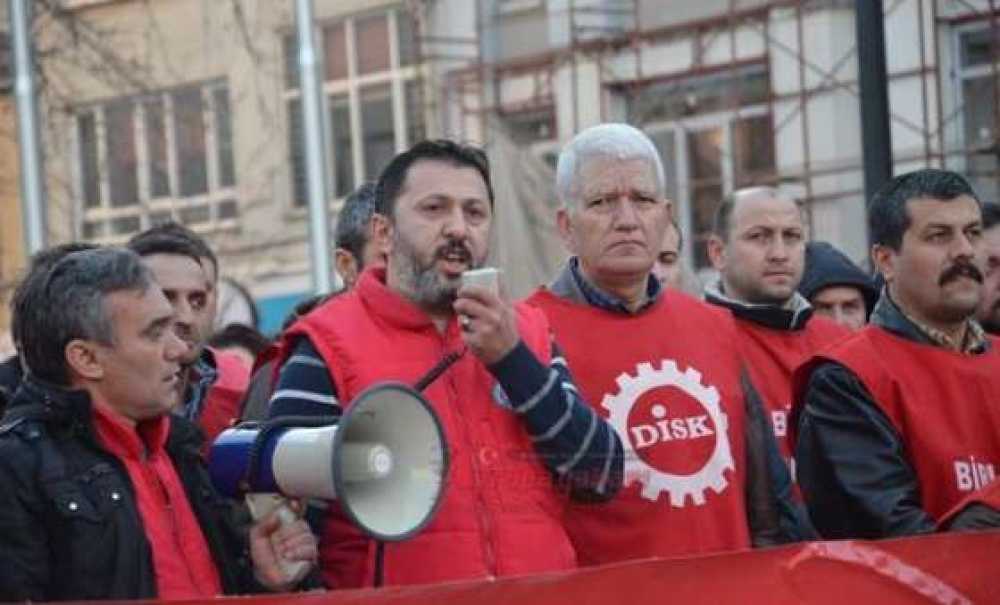 Metal İşçileri Çorlu'da Grev Eylemi Yaptı