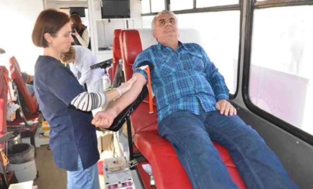 Kızılay Kış Döneminde Azalan Kan Bağışlarını Arttırmak İçin Kampanya Düzenliyor