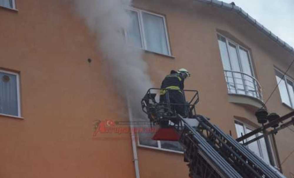 Çorlu'da Ev Yangını