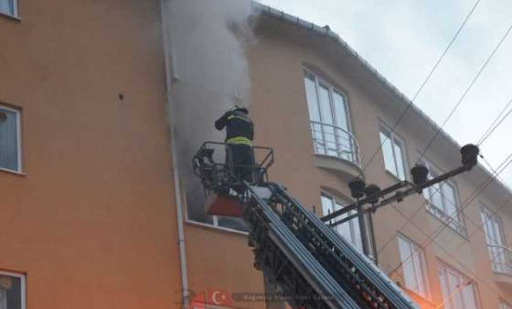 Çorlu'da Ev Yangını
