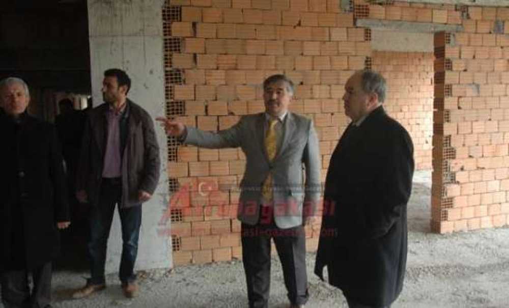 Çorlu Anadolu İmam Hatip Lisesi`nin Yeni Binası Hızla Yükseliyor