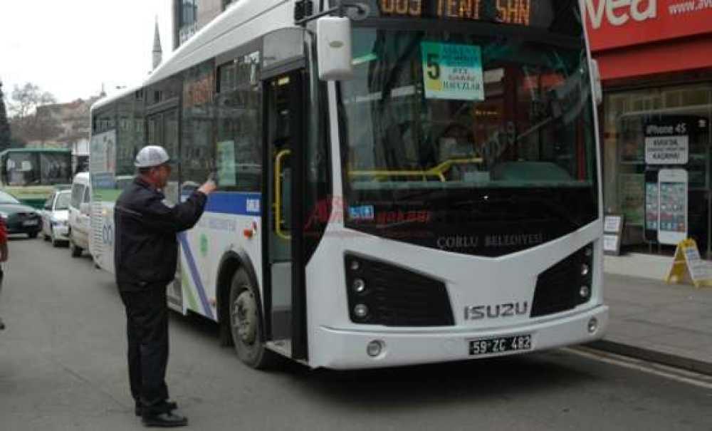Belediye Otobüsünde Parasının Çalındığını Öne Süren Kişi Polise Başvurdu