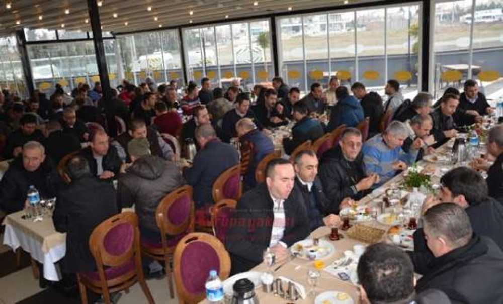 Öğrenci Servisçileri Kahvaltıda Buluştu