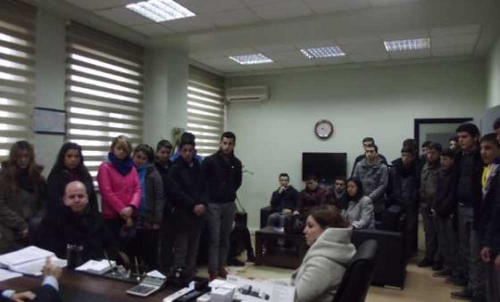 Velimeşe Çok Programlı Anadolu Lisesi Öğrencilerinden Asb Gümrük Müdürlüğü`ne Ziyaret