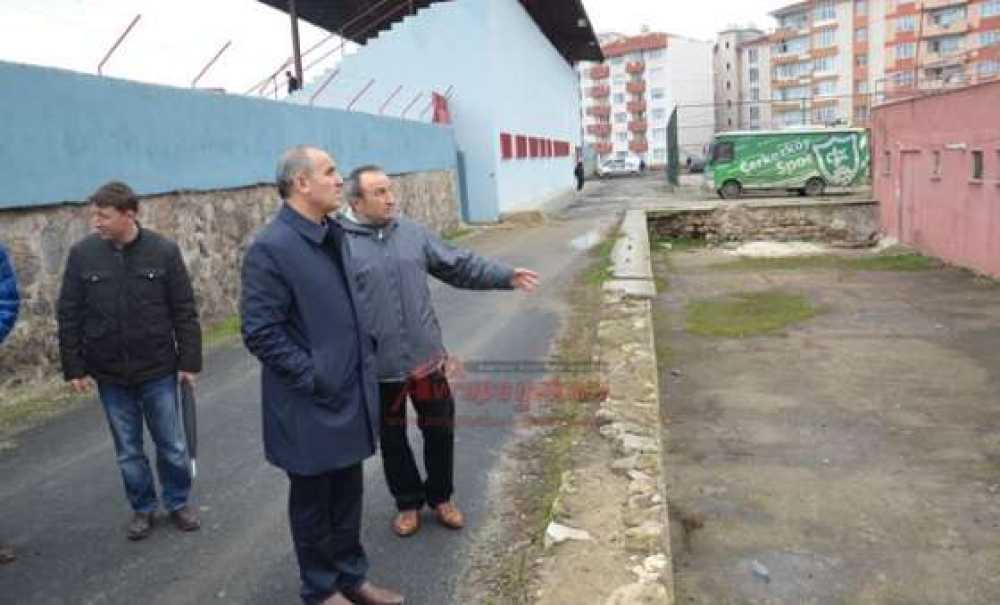 Kaymakam Levent Kılıç Stadyumu İnceledi