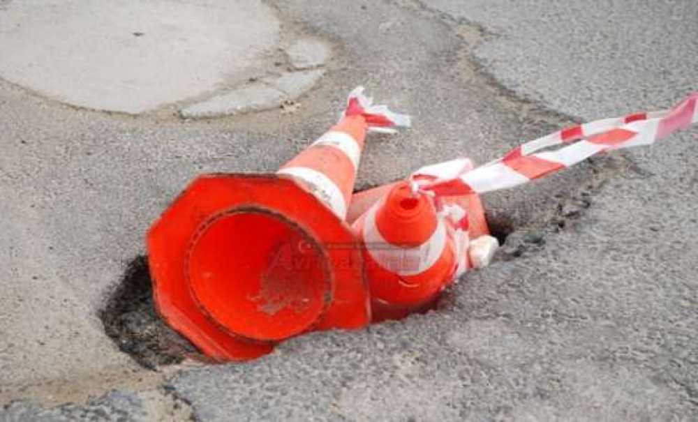 Çöken Yola Dubalı Tedbir