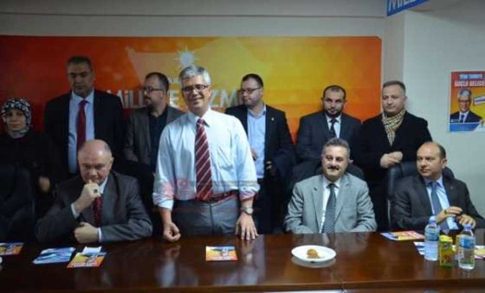 Op. Dr. Hakan Sunal Aday Adaylığını Açıkladı